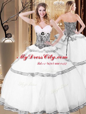 Unique Ruffles Vestidos de Quinceanera White Lace Up Sleeveless Floor Length