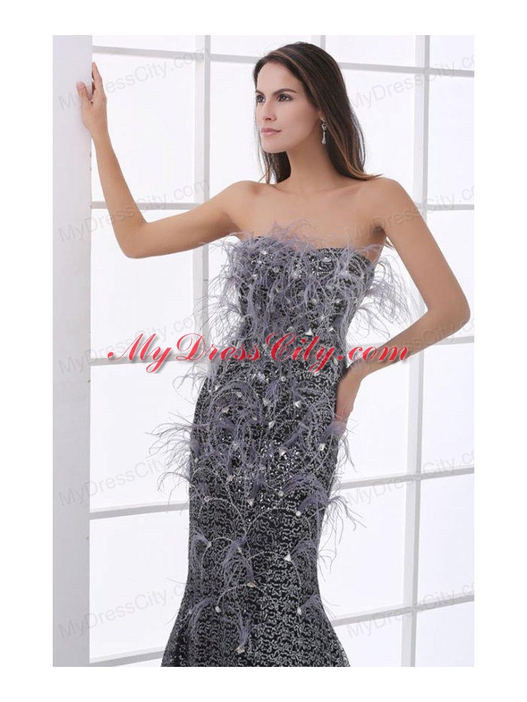 Mermaid Black Feather Strapless Sequins Brush Train Prom Dress