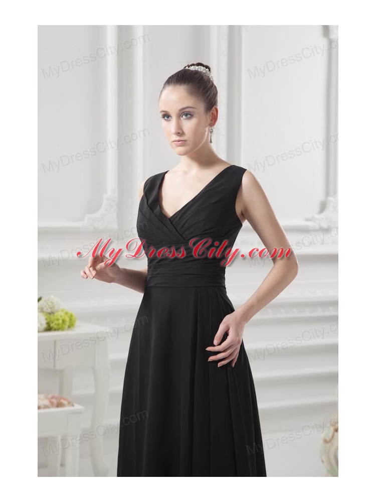 Empire V-neck Floor-length Ruching Black Prom Dress