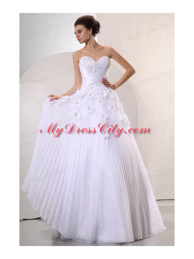 Sweetheart Ball Gown Hand Made Flowers and Pleats Wedding Dress