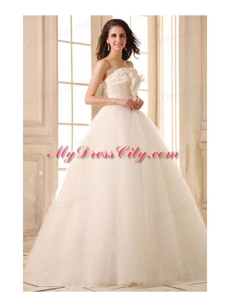 Beaded Decorate Bodice Strapless Ball Gown Tulle Wedding Dress