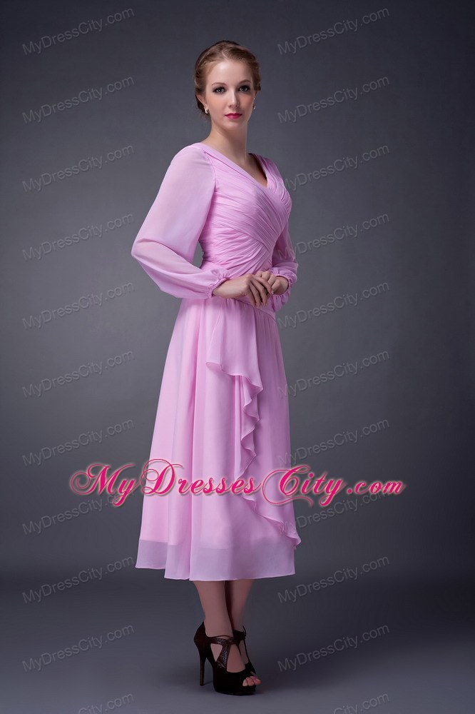 Tea-length Pink V-neck Ruche Mother Of The Bride Dress with Long Sleeves