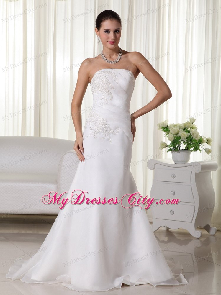Appliques Embellished Organza Ruches Wedding Gown in Mermaid Style