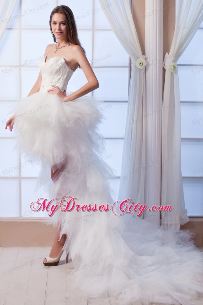 New Arrival A-line Sweetheart High-low Appliques and Beading Wedding Dress