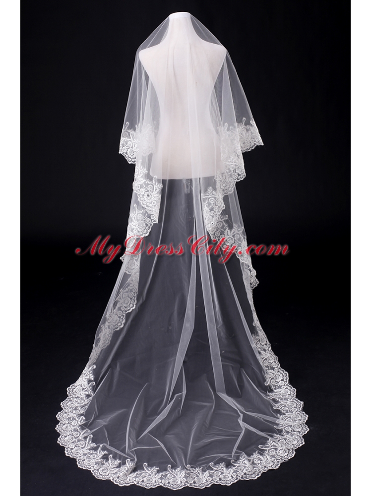 2014 Simple One-Tier Bridal Veils with Lace Appliques Edge