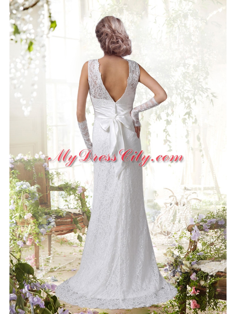 2015 Lace V Neck Brush Train Wedding Dresses with Bowknot