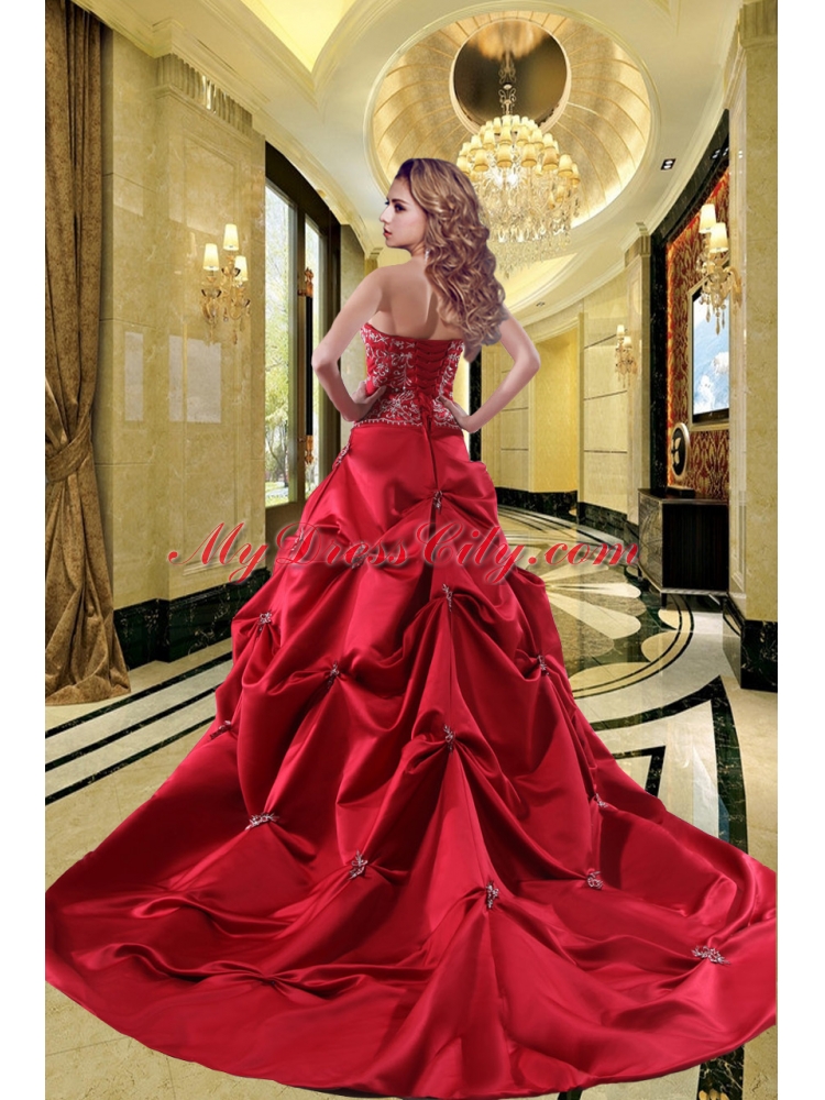 Chapel Train Princess Embroidery Wedding Dress in Wine Red
