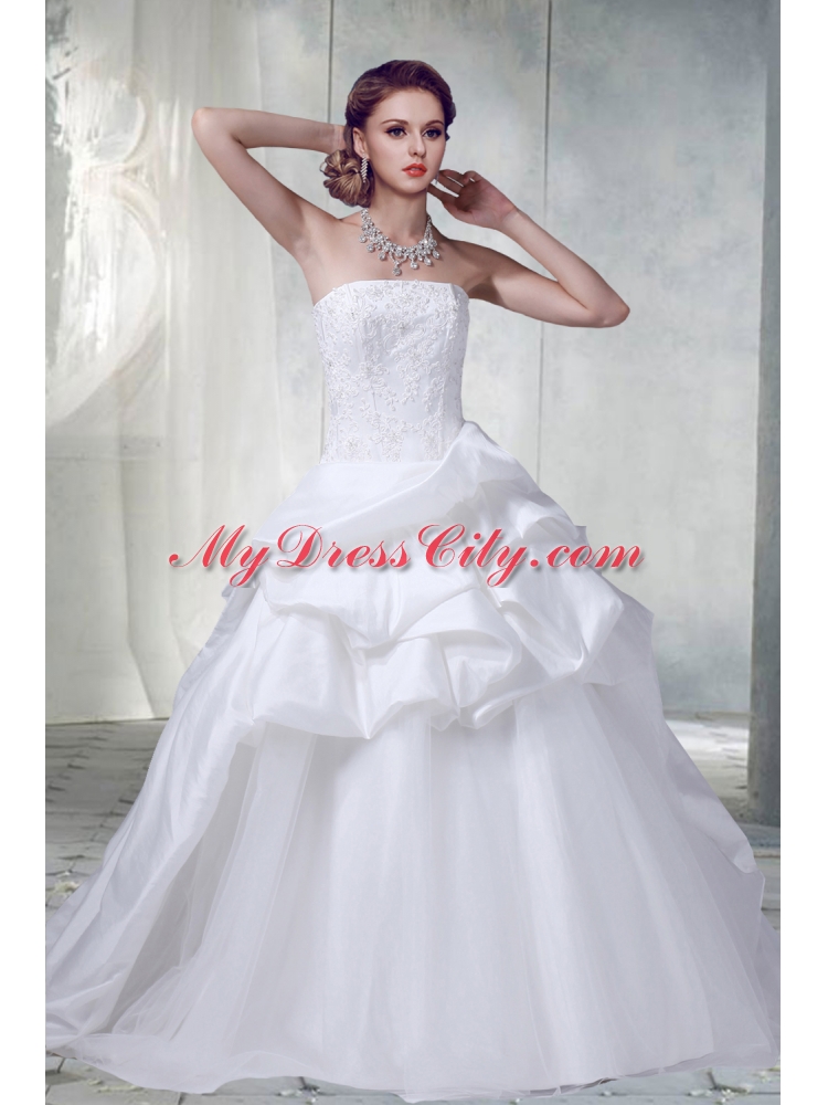Cheap Princess Strapless Beading Wedding Dresses with Appliques