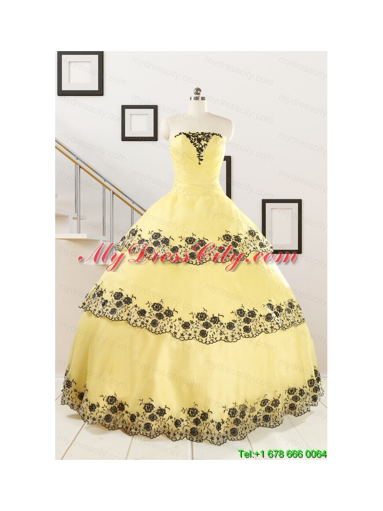Cheap Ball Gown Quinceanera Dress with Appliques