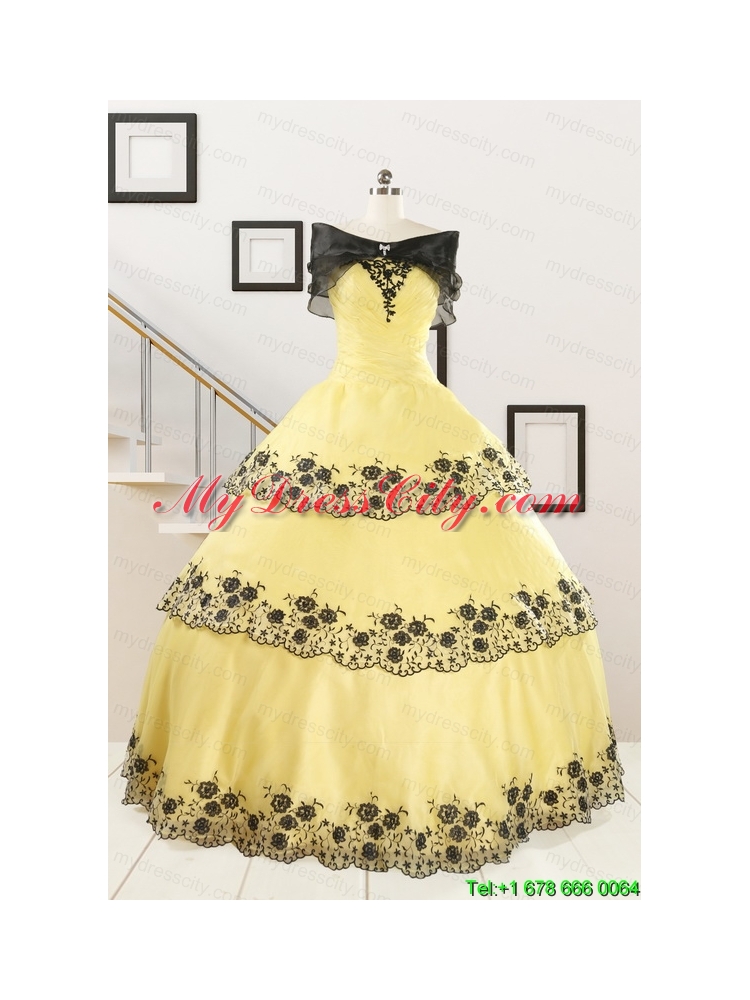 Cheap Ball Gown Quinceanera Dress with Appliques