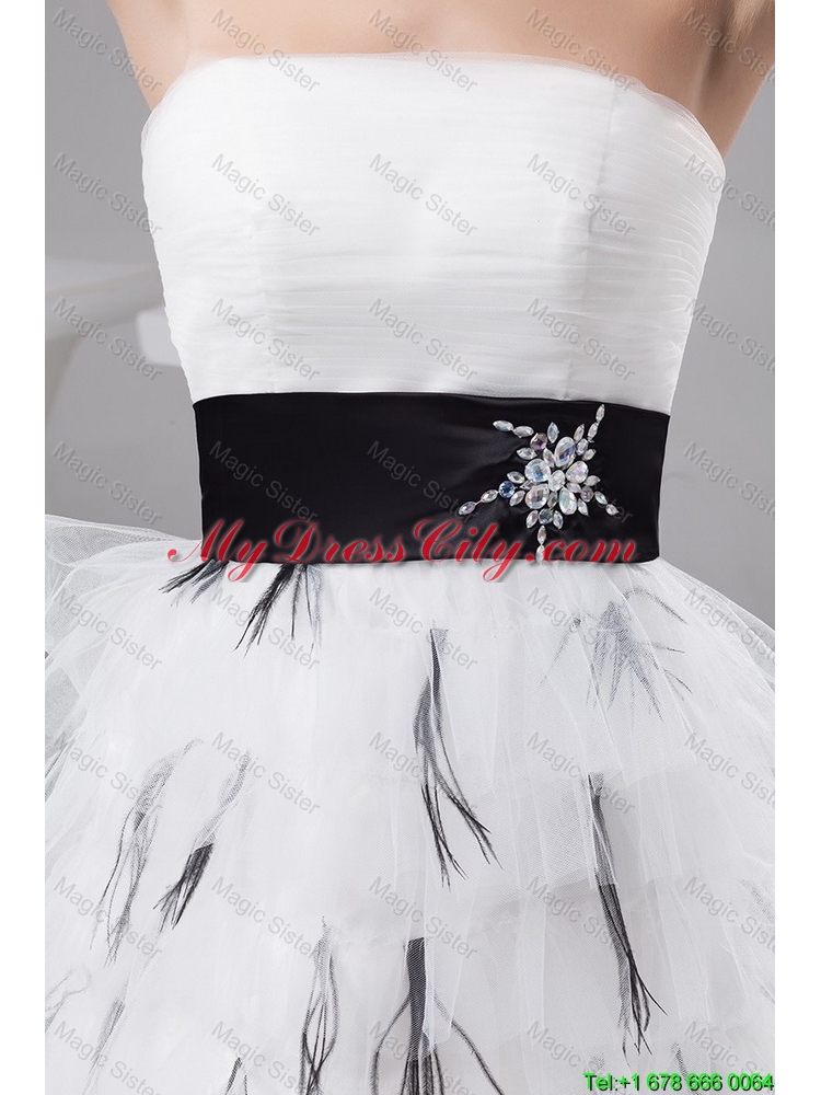 2016 Exquisite Belt and Ruffled Layers White Short Prom Dresses