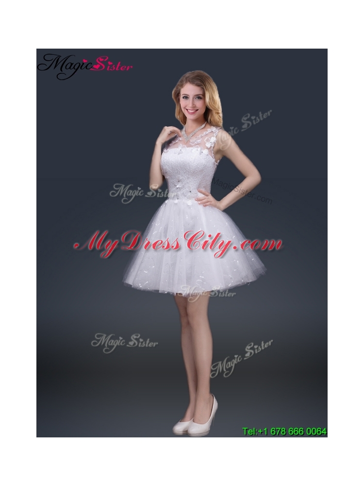 2016 Pretty Short Scoop Appliques Prom Dresses in White