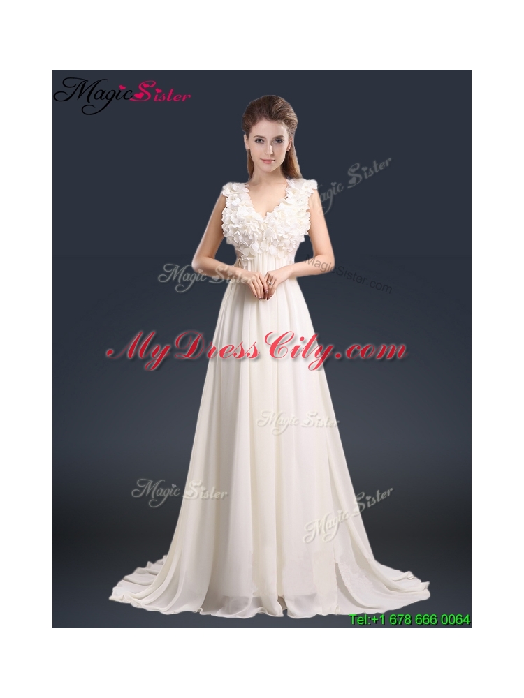 Pretty V Neck Empire Prom Dresses with Appliques