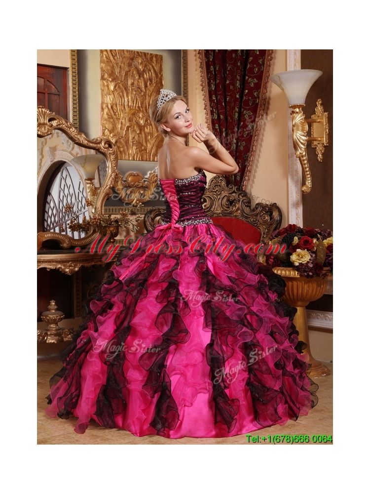 2016  Elegant   Beading and Ruffles Quinceanera Gowns in Black and Red