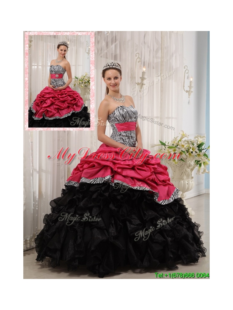 2016 Pretty  Ruffles Sweetheart Quinceanera Gowns in Red and Black