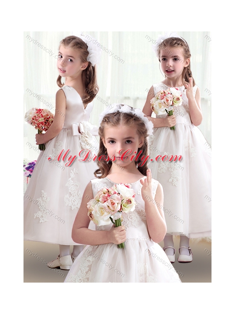 2016 Cheap Scoop Flower Girl Dresses with Appliques and Bowknot