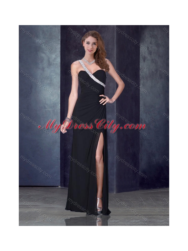 2016 One Shoulder Black Prom Dress with High Slit and Beading