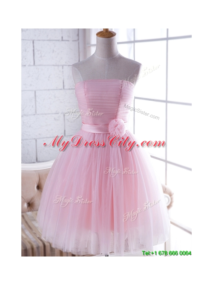 2016 Unique Strapless Tulle Short Bridesmaid Dress with Handcrafted Flower