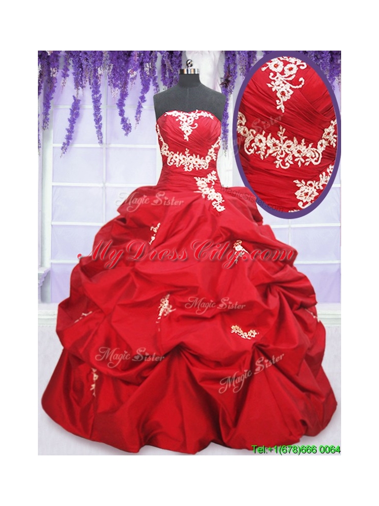 2017 Romantic Puffy Skirt Red Sweet 15 Dress with Appliques and Pick Ups