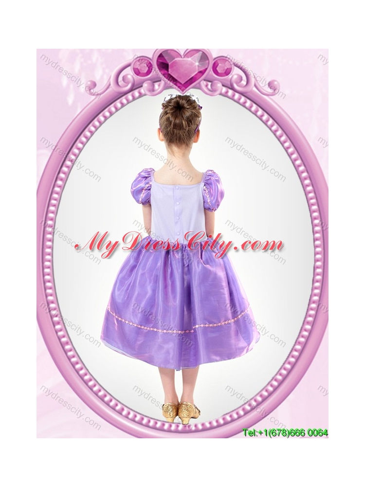 Puffy V-neck Beaded Lavender Halloween Little Girl Pageant Dress with Short Sleeves