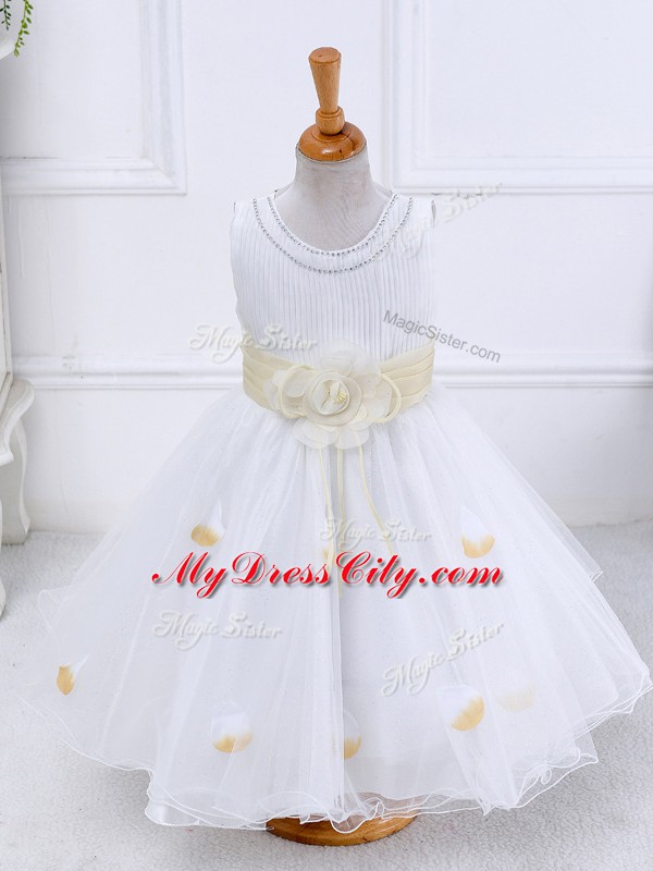 White Ball Gowns Tulle Scoop Sleeveless Hand Made Flower Tea Length Lace Up Kids Formal Wear