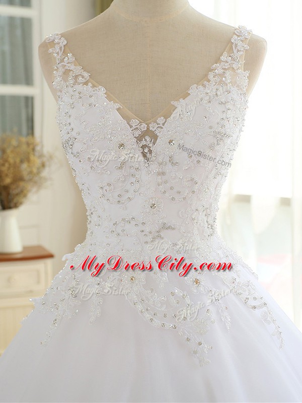White A-line Lace and Appliques Wedding Gowns Lace Up Organza Sleeveless
