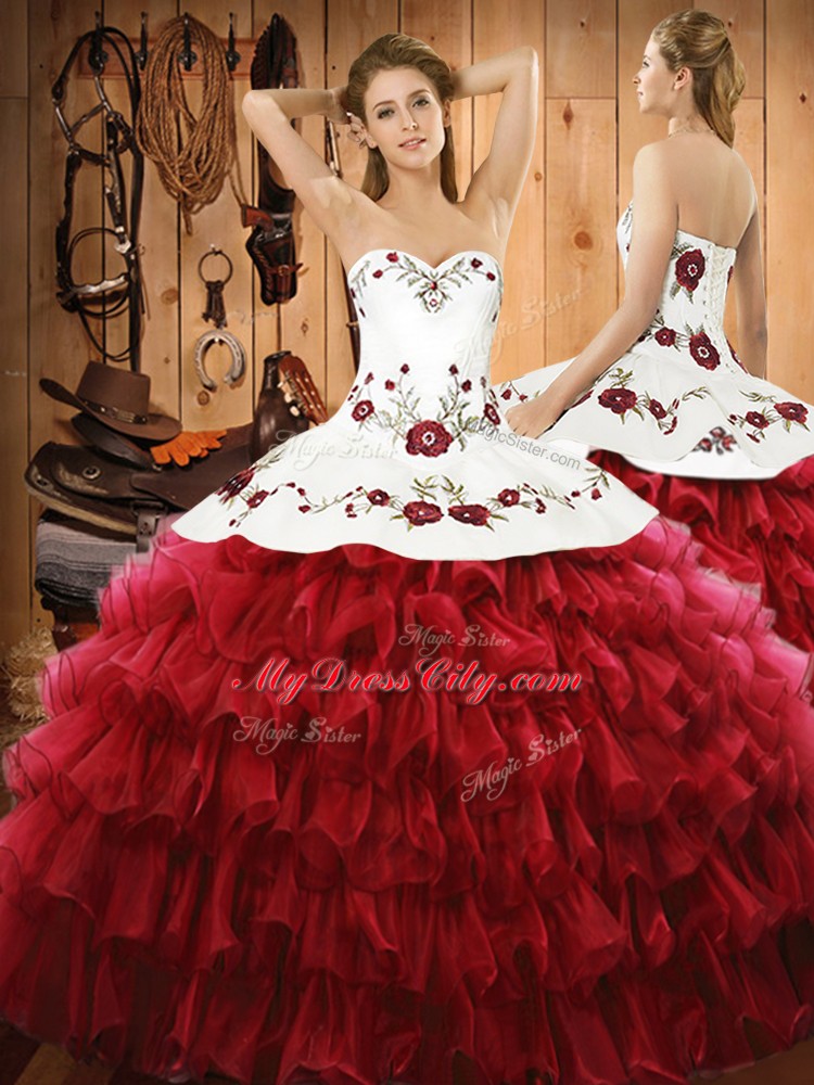 Low Price Wine Red Halter Top Lace Up Embroidery and Ruffled Layers Vestidos de Quinceanera Sleeveless