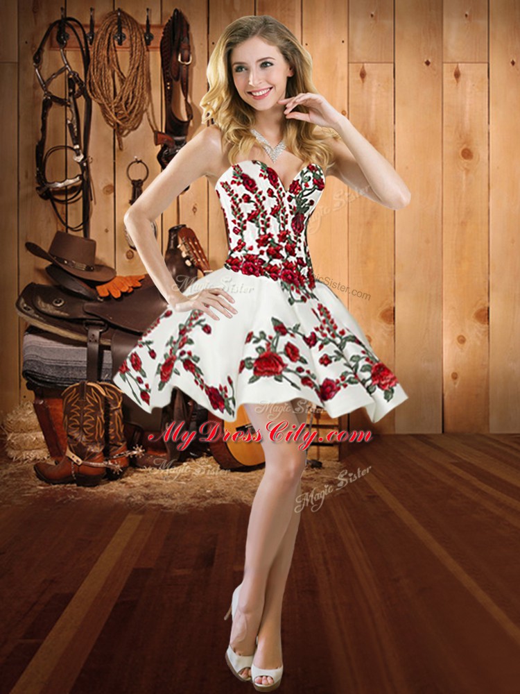 Tulle Sweetheart Sleeveless Lace Up Embroidery and Ruffles 15th Birthday Dress in Red
