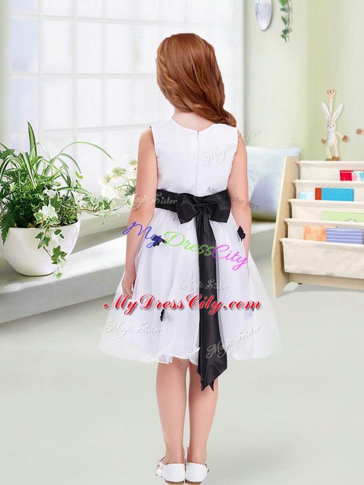 White Empire Scoop Sleeveless Tulle Knee Length Zipper Appliques and Hand Made Flower Flower Girl Dresses