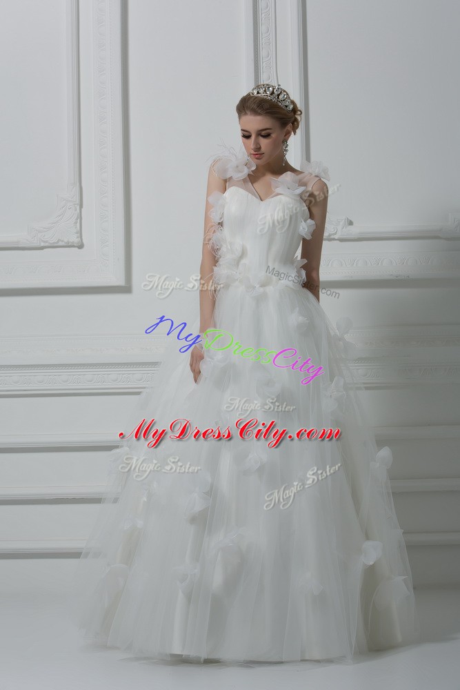 Attractive White Tulle Lace Up Wedding Dresses Sleeveless Floor Length Hand Made Flower
