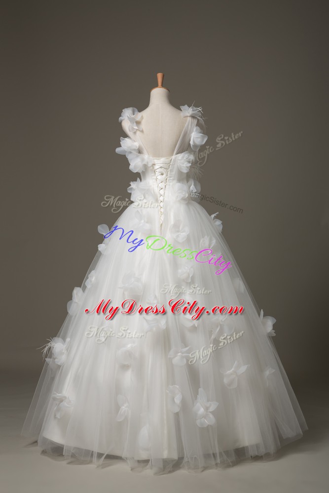 White V-neck Lace Up Hand Made Flower Wedding Dress Sleeveless