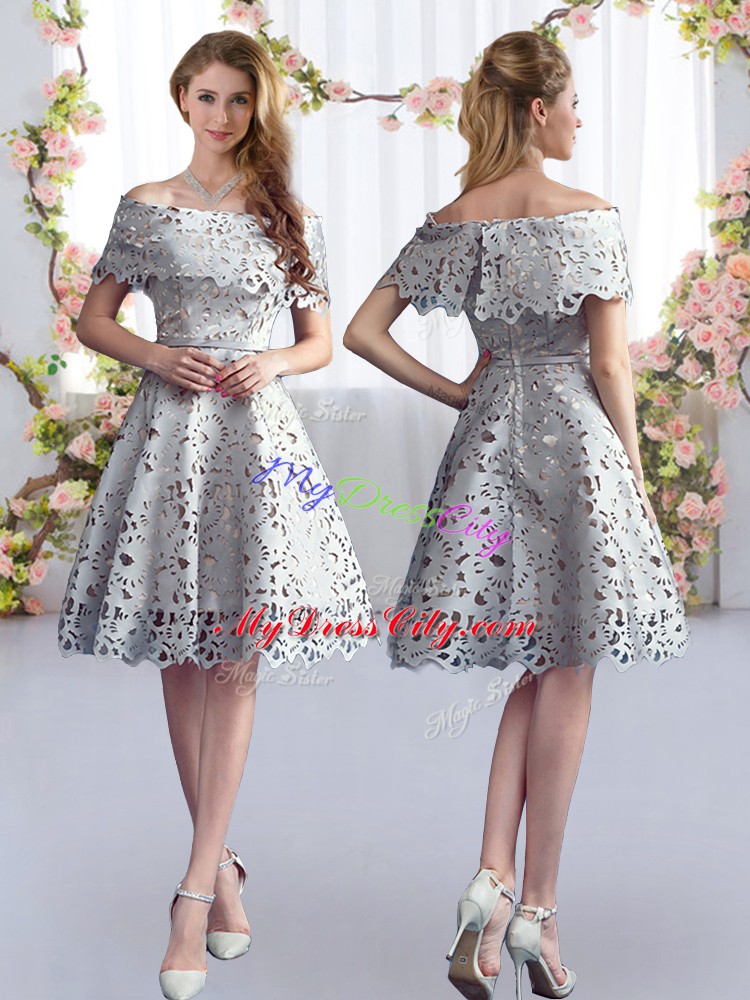 Vintage Grey Short Sleeves Lace Knee Length Quinceanera Court of Honor Dress