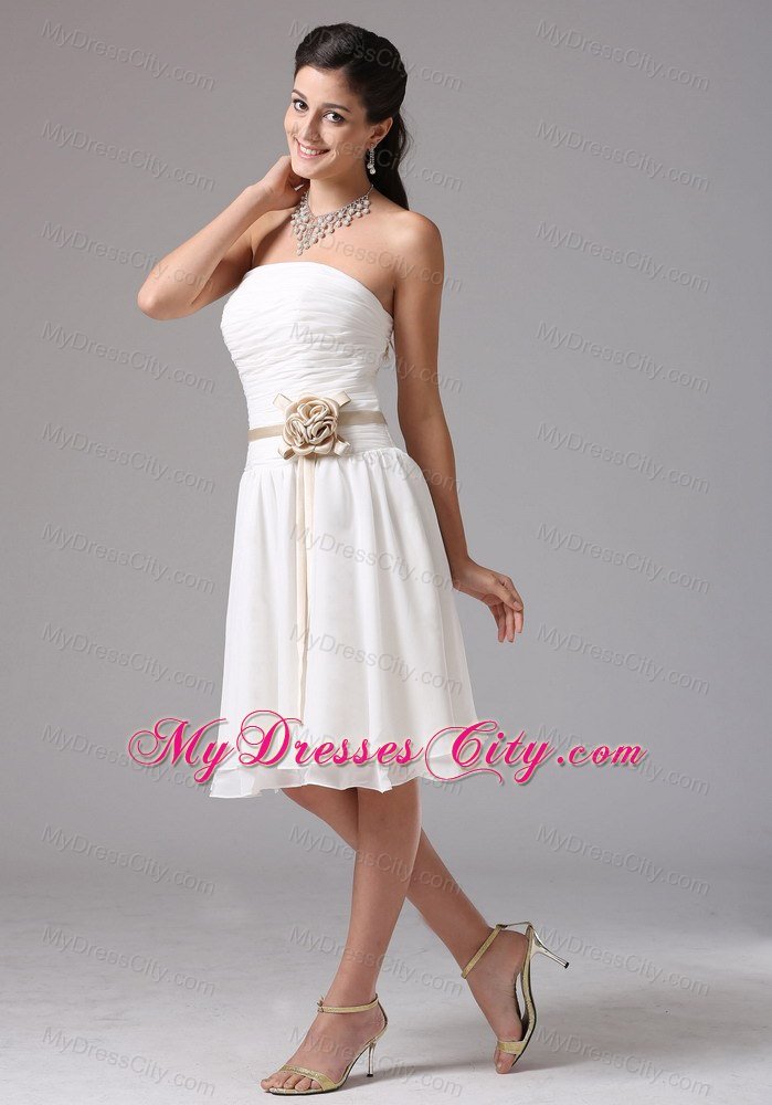 Knee-length Ruched White Bridesmaid Dress with Flower Sash