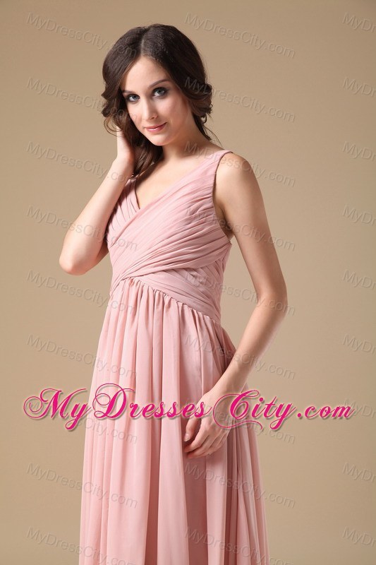 Elegant Peach Pink V-neck Chiffon Ruched Maid of Honor Dress