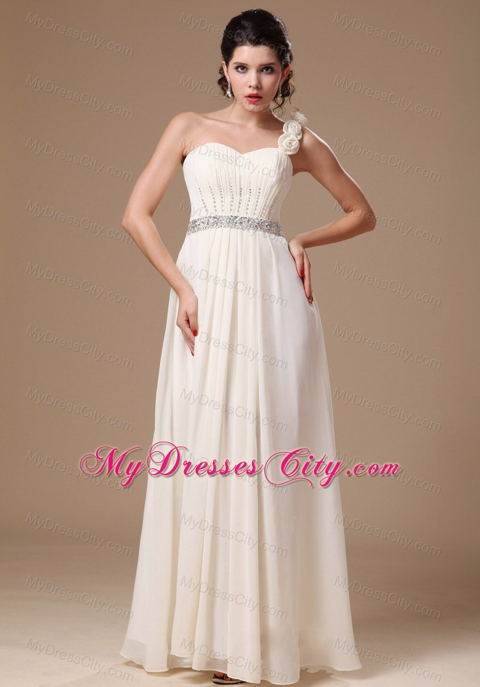 Single Shoulder Beading Ivory Prom Gown with Handmade Flowers