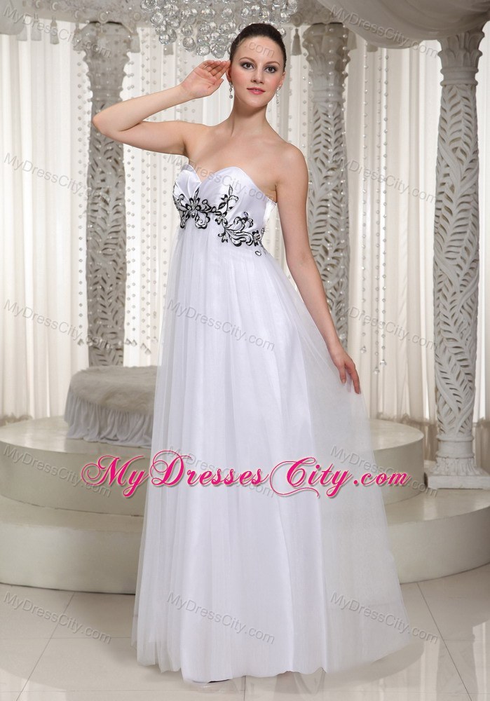 Sweetheart Empire Appliques White Prom Dresses for Ladies