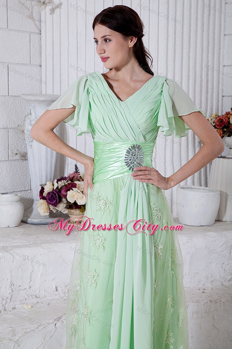 Apple Green V-neck Evening Dress with Short Sleeves