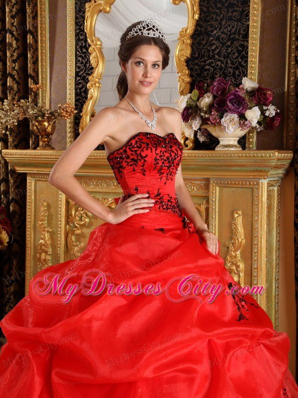 Simple Red Ball Gown Sweetheart Embroidery Long Quinceanera Dresses