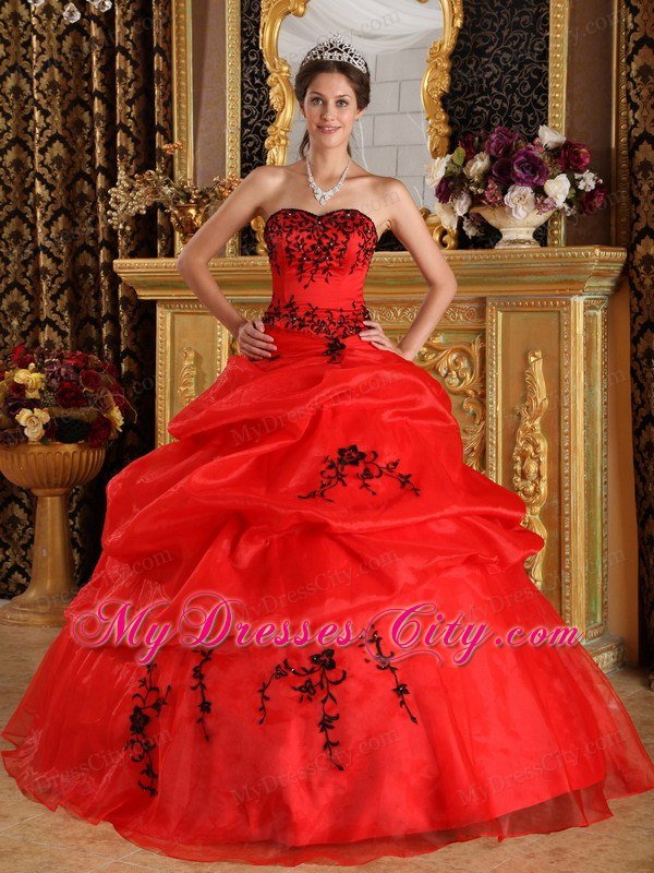 Simple Red Ball Gown Sweetheart Embroidery Long Quinceanera Dresses