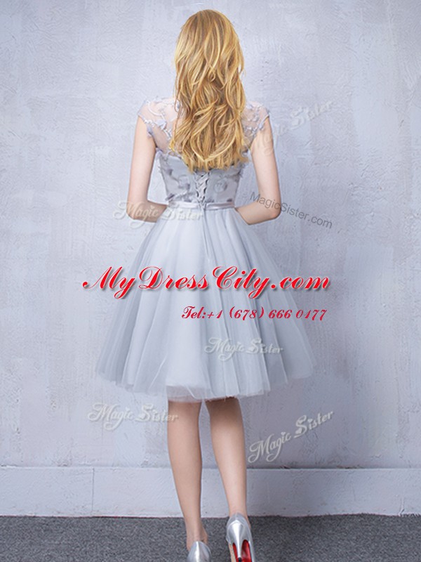 Grey Scoop Lace Up Lace and Appliques and Belt Vestidos de Damas Cap Sleeves