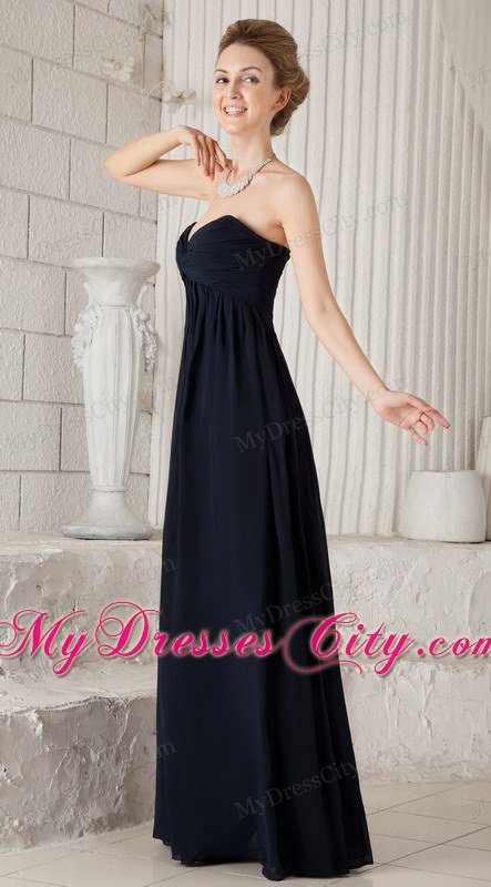 Black Sweetheart Floor-length Bridesmaid Dress with Ruches