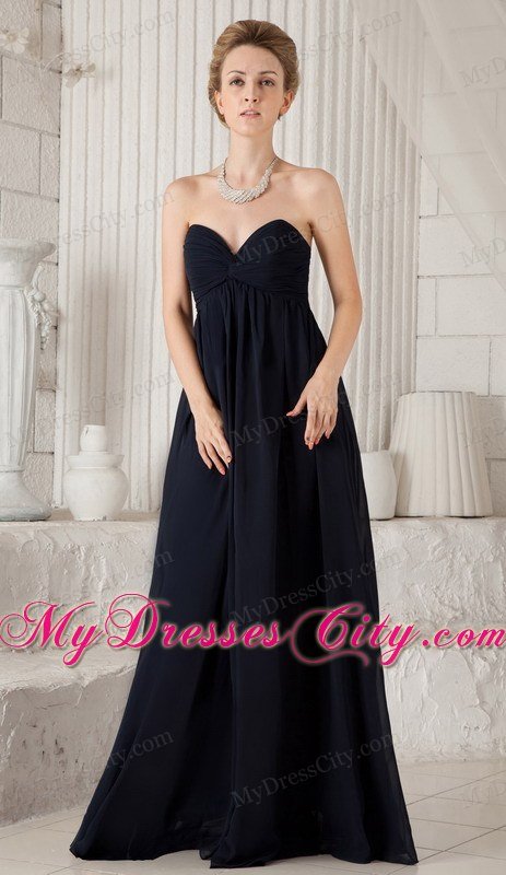 Black Sweetheart Floor-length Bridesmaid Dress with Ruches