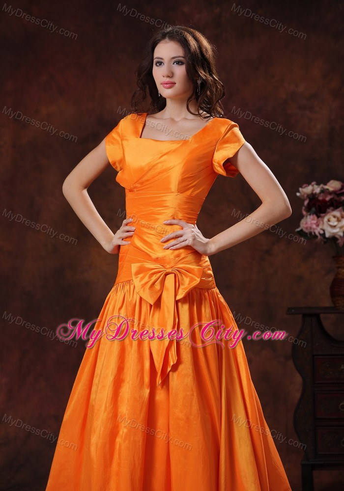2013 New Style Hot Orange Square Short Sleeves Bridesmaid Dress with Bow