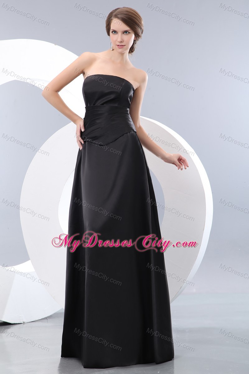Chic Black Empire Strapless Ruching Dresses For Bridesmaid Floor-length