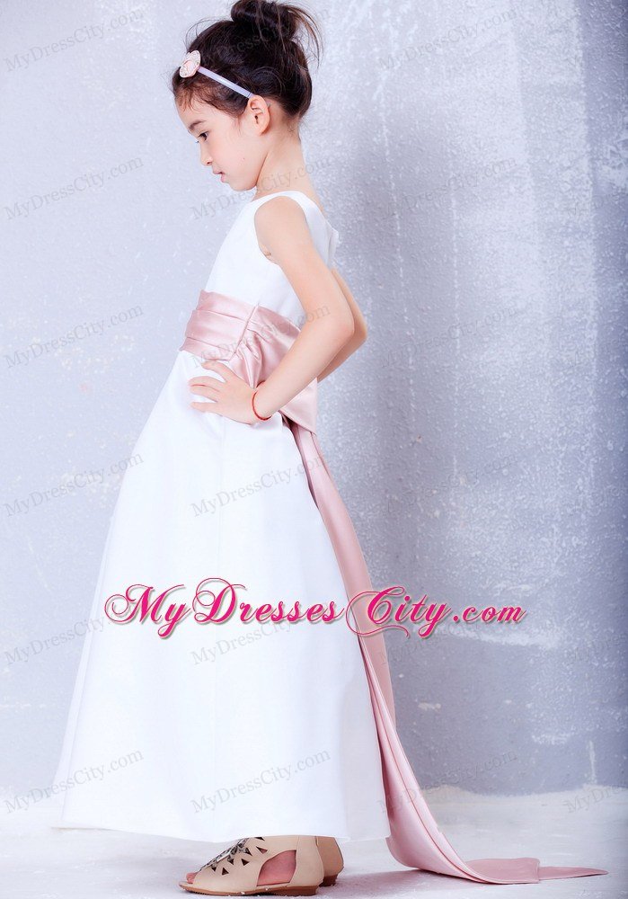 A-line Scoop Taffeta Sash Decorate Flower Girl Dress in White and Pink
