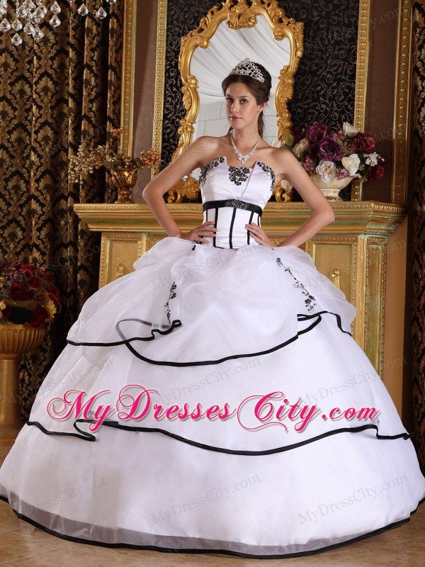 Strapless White Appliques 2013 Spring Quinceanera Dresses Under 300