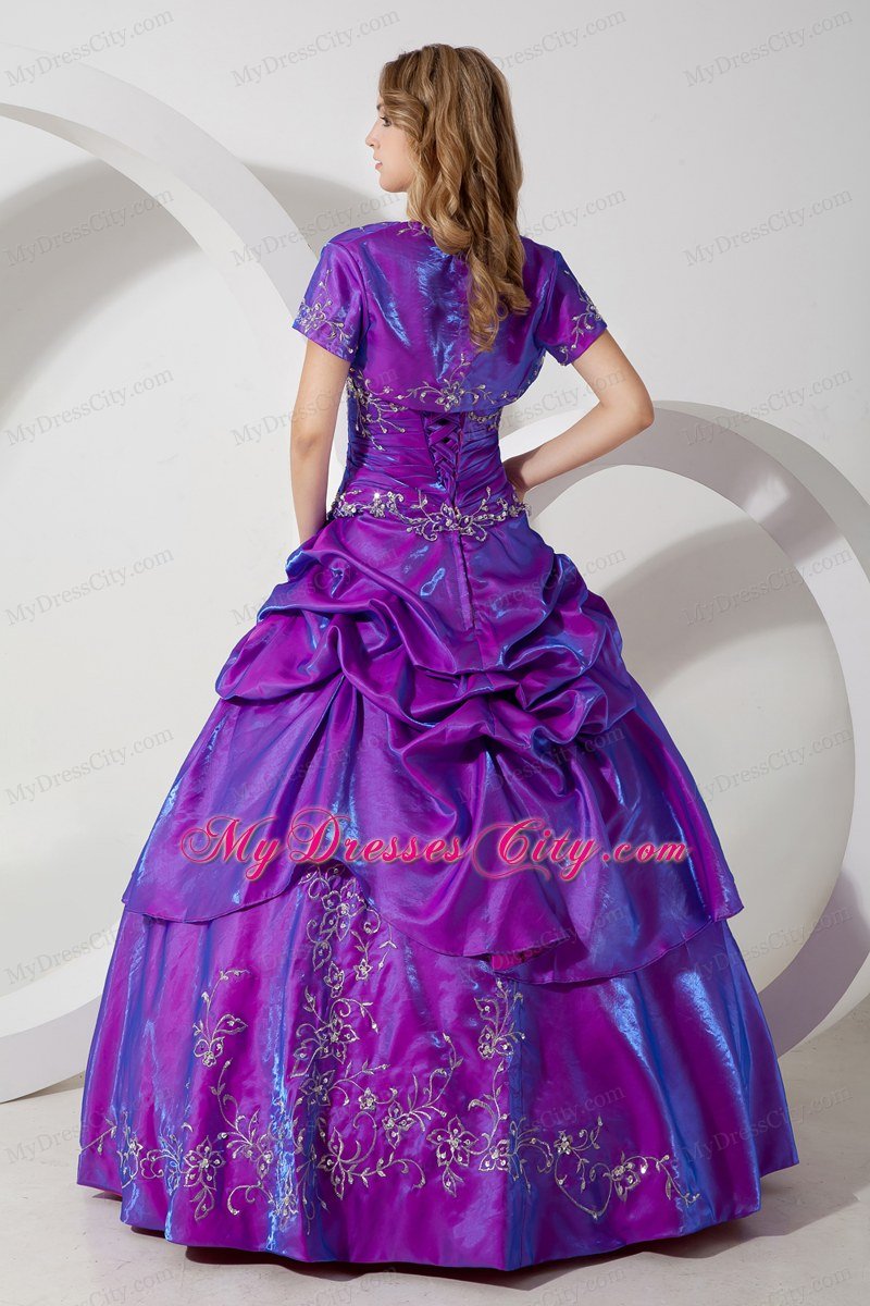 Purple Strapless Embroidery Quinceanera Gowns with Quinceanera Dress