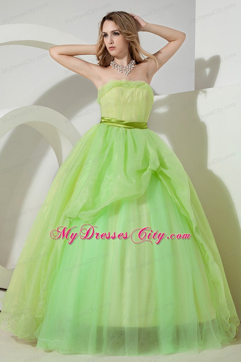 Spring Green A-line Princess Strapless Sweet 15 Dresses with zipper back