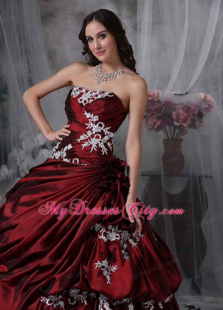 Beautiful Burgundy Ruches Strapless Dress for Sweet 15 for party