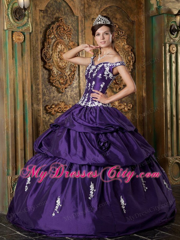 Elegant Off The Shoulder Taffeta Appliques Purple Quinceanera Dresses